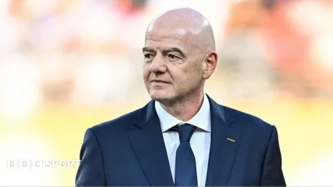 Guncangan FIFA: Rencana Investasi Piala Dunia Ditarik, Kepercayaan pada Infantino Luntur