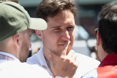 Federico Chiesa Menolak Tawaran Atletico Madrid dan Klub Serie A demi Bertahan di Liverpool