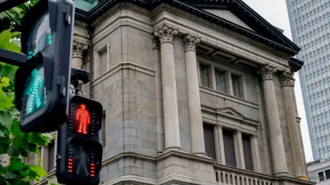Bank of Japan Peringatkan Gelombang Investasi AI Bisa Memicu Inflasi Berkepanjangan