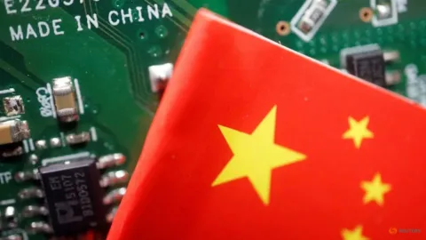 China Perketat Perlindungan Desain Chip: Dampak bagi Industri Semikonduktor Indonesia