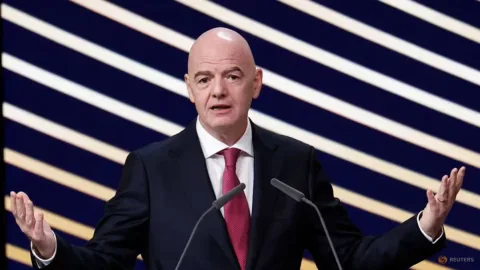 Gelombang Penolakan Meluas: Serbia, Swedia, dan Wales Tarik Dukungan untuk Infantino