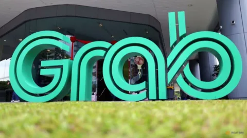 Grab Naikkan Proyeksi Pendapatan 2026, Saham Menguat 3%