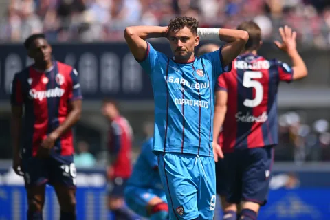 Maldini ke Cagliari, Atalanta Buka Peluang Esposito: Negosiasi Dua Klub Serie A Menguat