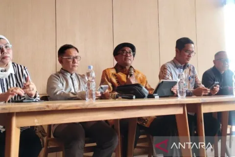 Mantan Jampidsus Febrie Adriansyah Tempuh Praperadilan, Uji Keabsahan Penetapan Tersangka dari Kejagung dan Polri