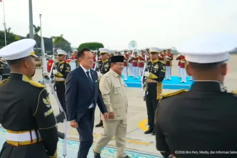 Prabowo Antar PM Thailand Anutin ke Bandara, Kunjungan Bersejarah 15 Tahun