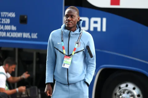 Como Genjot Skuad Usai Lolos Liga Champions: Chalobah dan Couto Segera Jalani Tes Medis