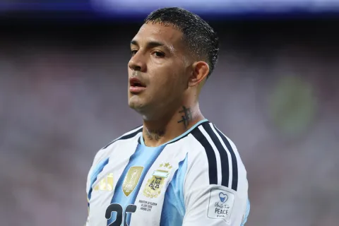 Roma Alihkan Incaran ke Nahuel Molina, Tawaran Perdana โฌ16 Juta untuk Atletico Madrid