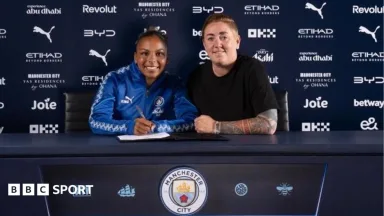 Sacha Lewis, Adik Rico Lewis, Teken Kontrak Profesional Pertama di Manchester City