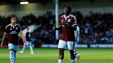Aston Villa Menang Banding di CAS, Brian Madjo Resmi Bisa Dimainkan Musim Ini