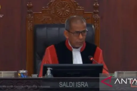 Hakim MK Pertanyakan Pengawasan Pemerintah: Kompensasi Delay Penerbangan Rp300 Ribu Dinilai Tak Masuk Akal