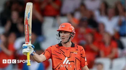 Rekor Baru The Hundred: Sunrisers Leeds Hancurkan London Spirit dengan 241 Run