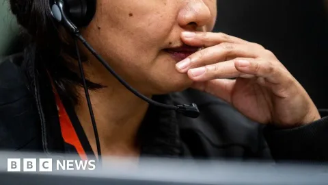 Ketika AI Menggantikan Penulis Konten: Kisah Pekerja Filipina yang Melatih Penggantinya Sendiri