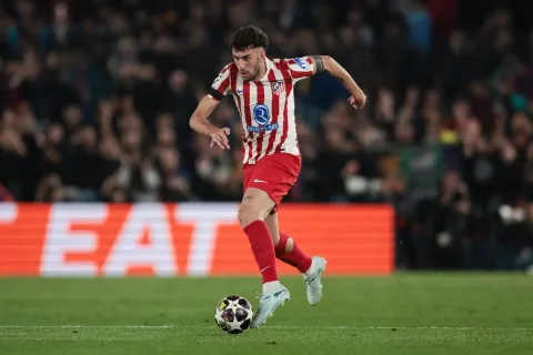 Ruggeri Resmi ke Aston Villa, Atletico Kantongi €24 Juta: Dampaknya ke Bursa Transfer Eropa