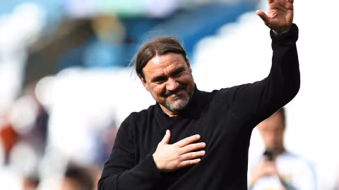 Leeds United Siap Lepas Sebastiaan Bornauw, Hamburg Menanti di Bundesliga