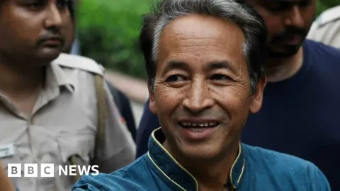 Mogok Makan 26 Hari, Aktivis India: Pemuda Kini Tak Takut Melawan Pemerintah Modi