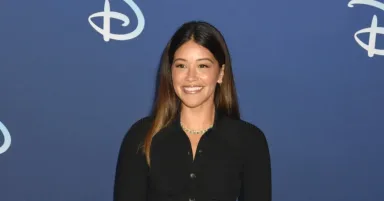 Gina Rodriguez Buka Suara soal Depresi Pascapersalinan: Saya Butuh Bantuan, tapi Tak Takut Memintanya