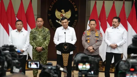 Pagar Besi di Pusat Kota dan Narasi Hoaks: Pemerintah Pastikan Keamanan Jelang 17 Agustus