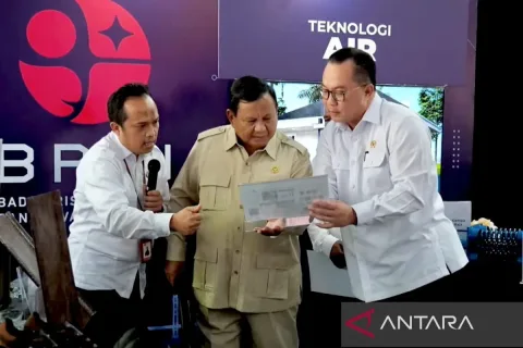 Prabowo Tinjau Langsung 15 Booth Riset BRIN di Istana: Dari Satelit Buatan Dalam Negeri hingga Potensi Uranium 89.000 Ton