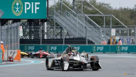 Formula E Siap Geser Pembuka Musim ke Meksiko Jika Arab Saudi Tak Aman