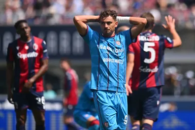 Kontrak Sebastiano Esposito Memanas: Agen Ancam Gugat Direktur Cagliari