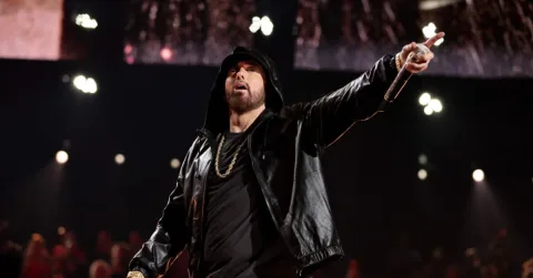 Solidaritas di Balik Layar: Eminem dan Dr. Dre Danai Rehabilitasi Kurupt yang Nyaris Tewas Akibat Alkohol