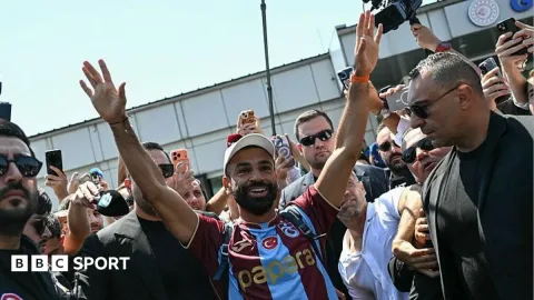 Mohamed Salah Pilih Trabzonspor: Eropa Tetap Prioritas di Tengah Godaan Arab Saudi