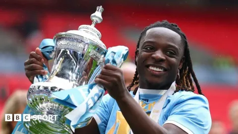Doku Perpanjang Kontrak, City Tenang di Tengah Hening Transfer