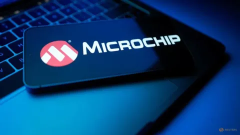 Microchip Technology Optimistis: Pendapatan Kuartal II Diprediksi Tembus Target, Saham Melonjak 7%