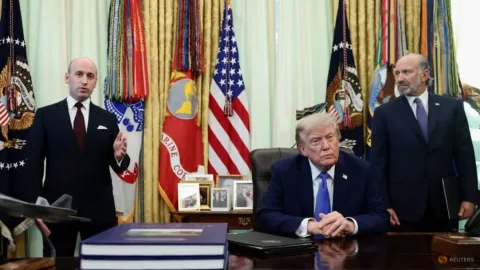 Trump Kembali Menyerang Kewarganegaraan Hak Kelahiran: Perintah Eksekutif Baru dan Pertarungan Hukum yang Belum Usai