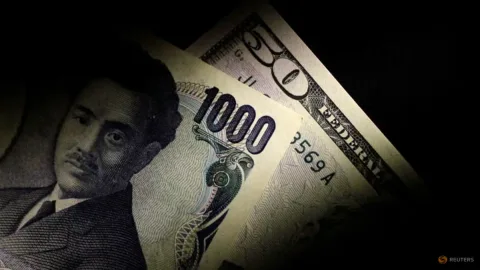 Intervensi Yen Terbesar dalam Sehari: Jepang Gelontorkan Rp 640 Triliun demi Selamatkan Mata Uang