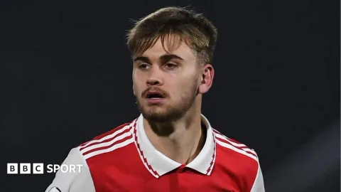 FA Larang Dinding Beton di Sekeliling Lapangan Sepak Bola Usai Kematian Billy Vigar