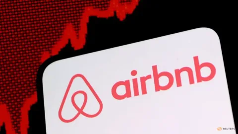 Saham Airbnb Melonjak 14 Persen ke Level Tertinggi Empat Tahun: AI dan Proyeksi Pendapatan Jadi Katalis