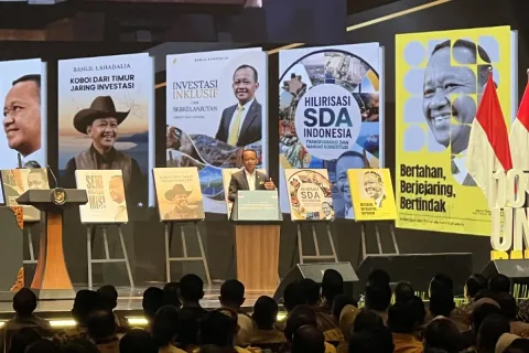 Bahlil: Tak Pernah Minder Jadi Anak Pembantu Rumah Tangga, Justru Itu Modal Menjadi Menteri