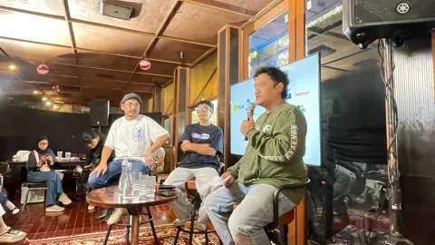 Vinyl dan CD Kembali Digandrungi Gen Z: Lebih dari Sekadar Nostalgia