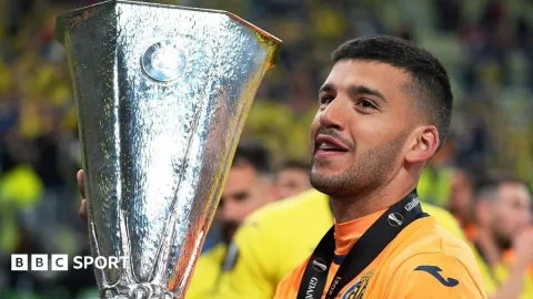 Man City Rekrut Kiper Argentina Rulli sebagai Pengganti Trafford