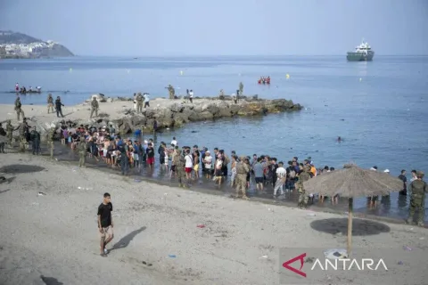 Spanyol Berlakukan Pemeriksaan Acak di Perbatasan untuk Pelancong Italia: Respons atas Tekanan Migran di Ceuta