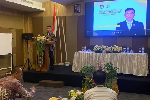 Literasi Politik Berkelanjutan: Kunci Menjaga Demokrasi Indonesia dari Disinformasi