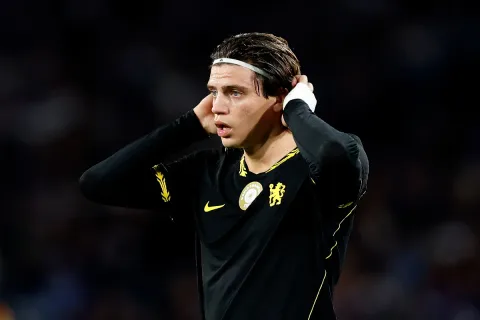 Uji Coba di Jakarta: Chelsea Hancurkan Milan 3-0, Palestra Bersinar di Posisi Baru
