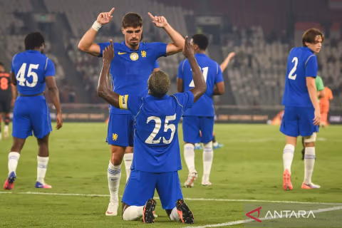 Joao Pedro Bintang di GBK: Dua Gol Bawa Chelsea Hancurkan AC Milan 3-0