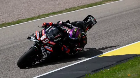 Aprilia Hancurkan Dominasi Ducati di Sprint Silverstone, Martin Kian Kokoh di Puncak Klasemen MotoGP
