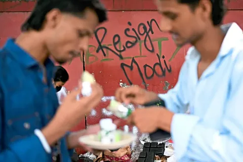 Gerakan Kecoa di India: Ketika Kaum Muda Menekan Modi Lewat Protes dan Media Sosial