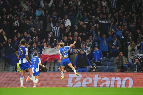 Roma Siap Tebus Mora dari Porto dengan โฌ45 Juta, Sinyal Ambisi Giallorossi di Pasar Transfer
