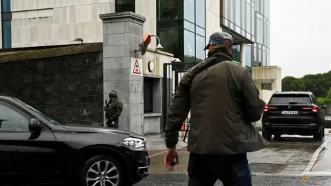 Ekstradisi Bos Mafia Kinahan ke Irlandia: Akhir dari Kekuasaan Kriminal yang Mendunia?
