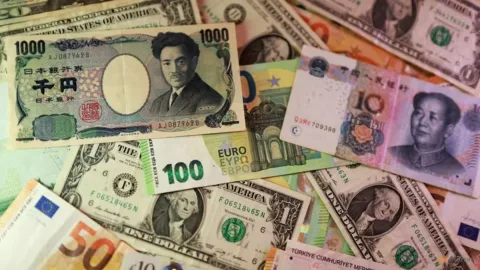 Dolar AS Tertekan di Dekat Level Terendah Dua Bulan, Data Inflasi Jadi Penentu Arah