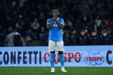 Napoli Tolak Tawaran Fenerbahce untuk Lukaku: Negosiasi Panas Menjelang Penutupan Bursa