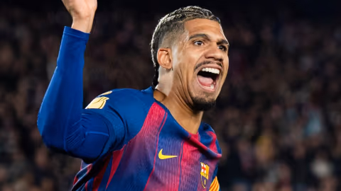 Liverpool Amankan Araujo dengan Skema Pinjam: Solusi Darurat Lini Belakang atau Investasi Jangka Panjang?