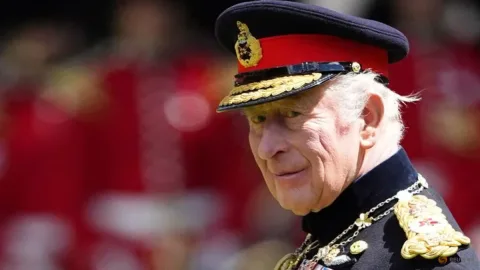 Radio Caroline Kena Sanksi Ofcom Usai Umumkan Kematian Raja Charles III secara Tidak Sengaja