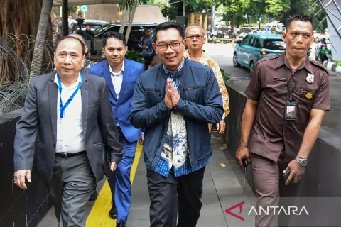 KPK Buka Peluang Periksa Kembali Ridwan Kamil usai Menahan Empat Tersangka Bank BJB