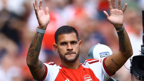 Arsenal Incar Louis Page: Strategi Muda di Balik Kedatangan Bruno Guimaraes