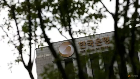 Bank of Korea Sinyalkan Kenaikan Bunga Lanjutan: Inflasi dan Pertumbuhan Jadi Pertimbangan Utama
